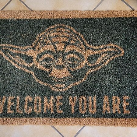 Ker Yoda Биник Екстериор снимка